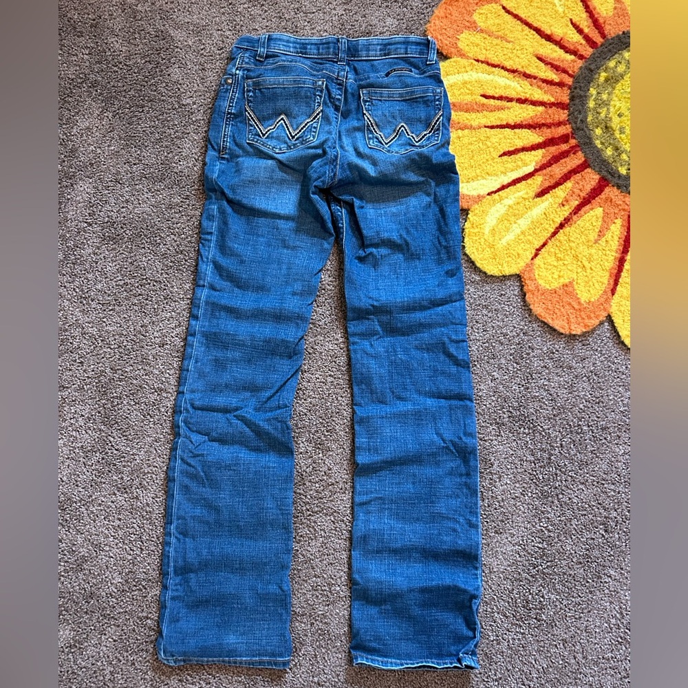 Like new wrangler jeans